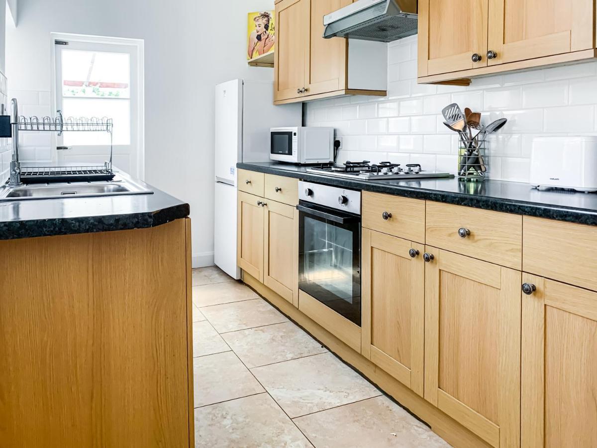 Waverley Lodge - Quaint Victorian Home With Free Parking York Exterior photo